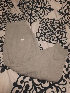 Nike Joggers L